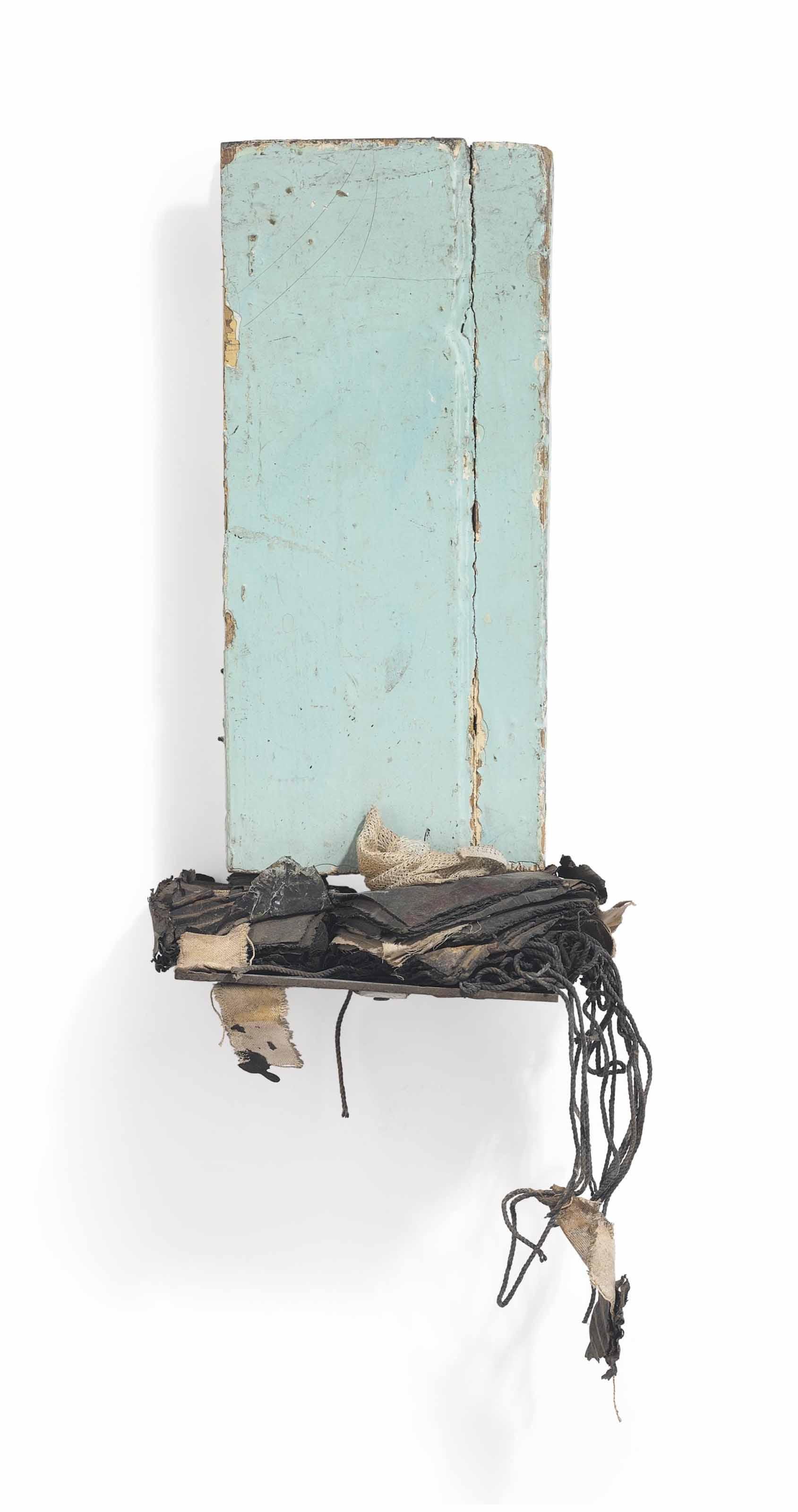 Leonardo Drew - Number 69