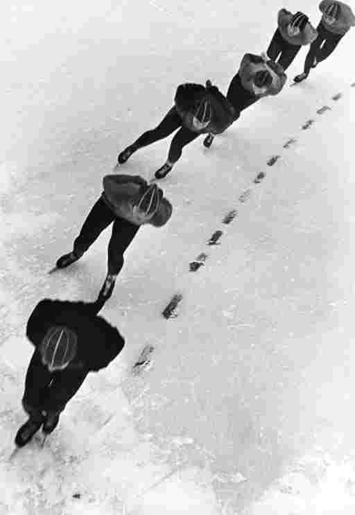 Lev Borodulin - Speed Skaters (1959)
