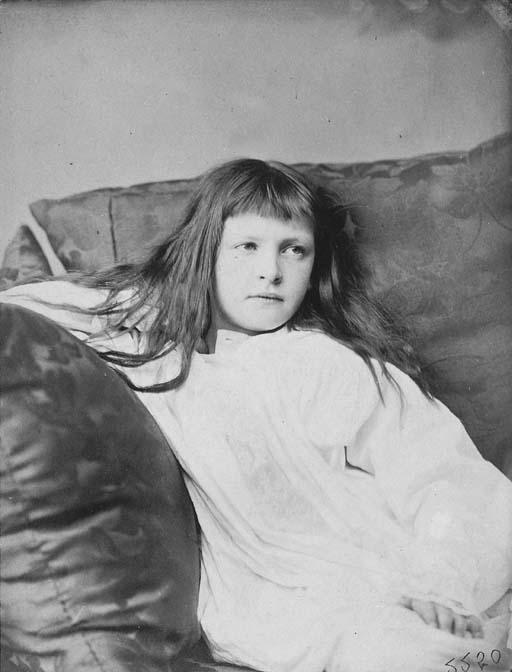 Lewis Carroll - Xie Kitchen, \