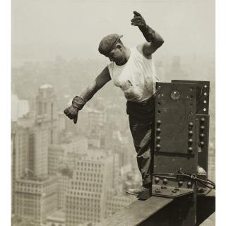 Lewis W. Hine - \'Empire State - The High Sign\'