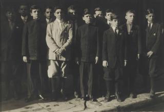 Lewis Wickes Hine - Untitled (Child labor), c. 1910