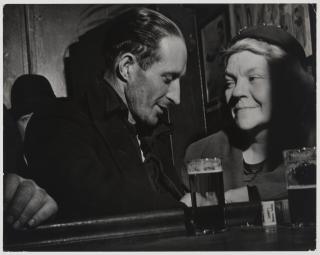 Lisette Model - Sammy\'s Bar, Woman Looking at a Man,1944
