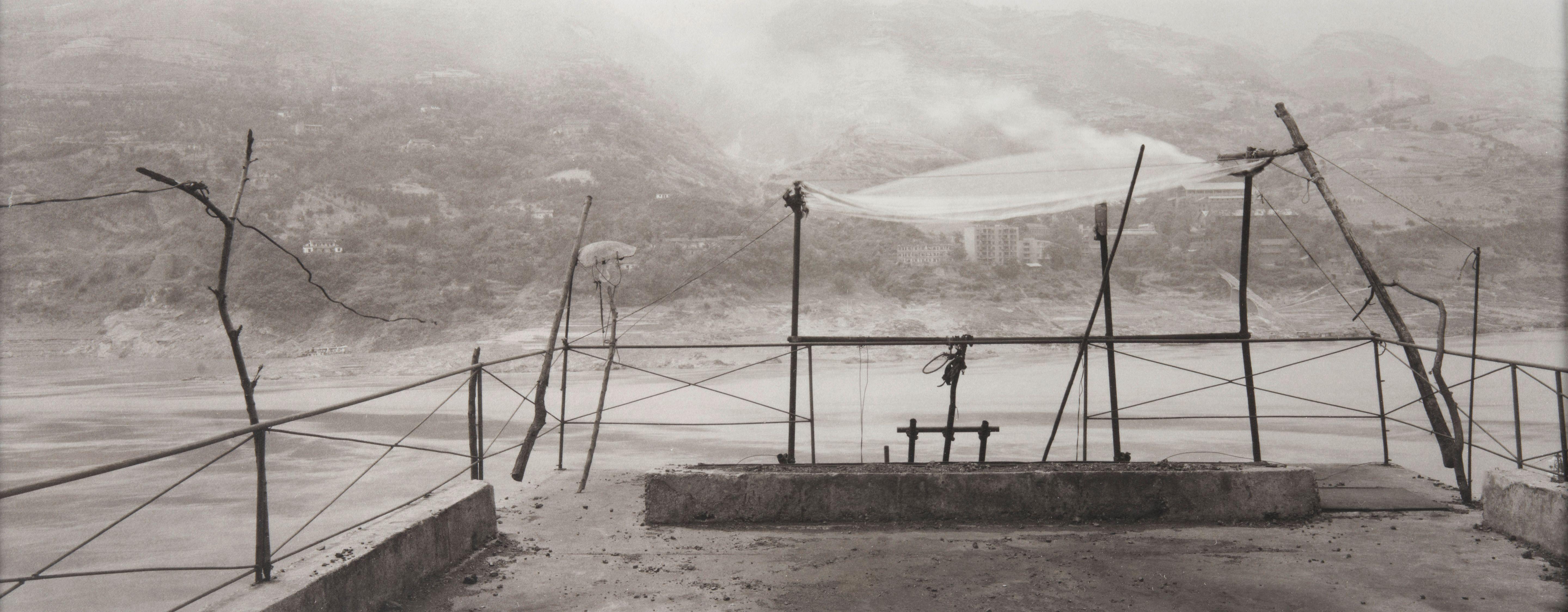 Lois Conner - Yangtze River, Zigui, Sichuan, China