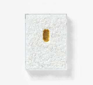 Lore Bert - Goldenes Oval.