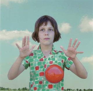 Loretta Lux - The Red Ball 2, 2000