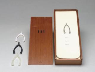 Lorna Simpson - III OR Wish #1, Wish #2, Wish #3, Santa Monica, California, Peter Norton Family Christmas Project, 1994