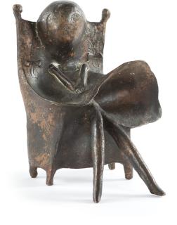 Lothar Fischer - Kleine sitzende Puppe.