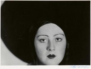 Lotte Jacobi - Head of a Dancer.