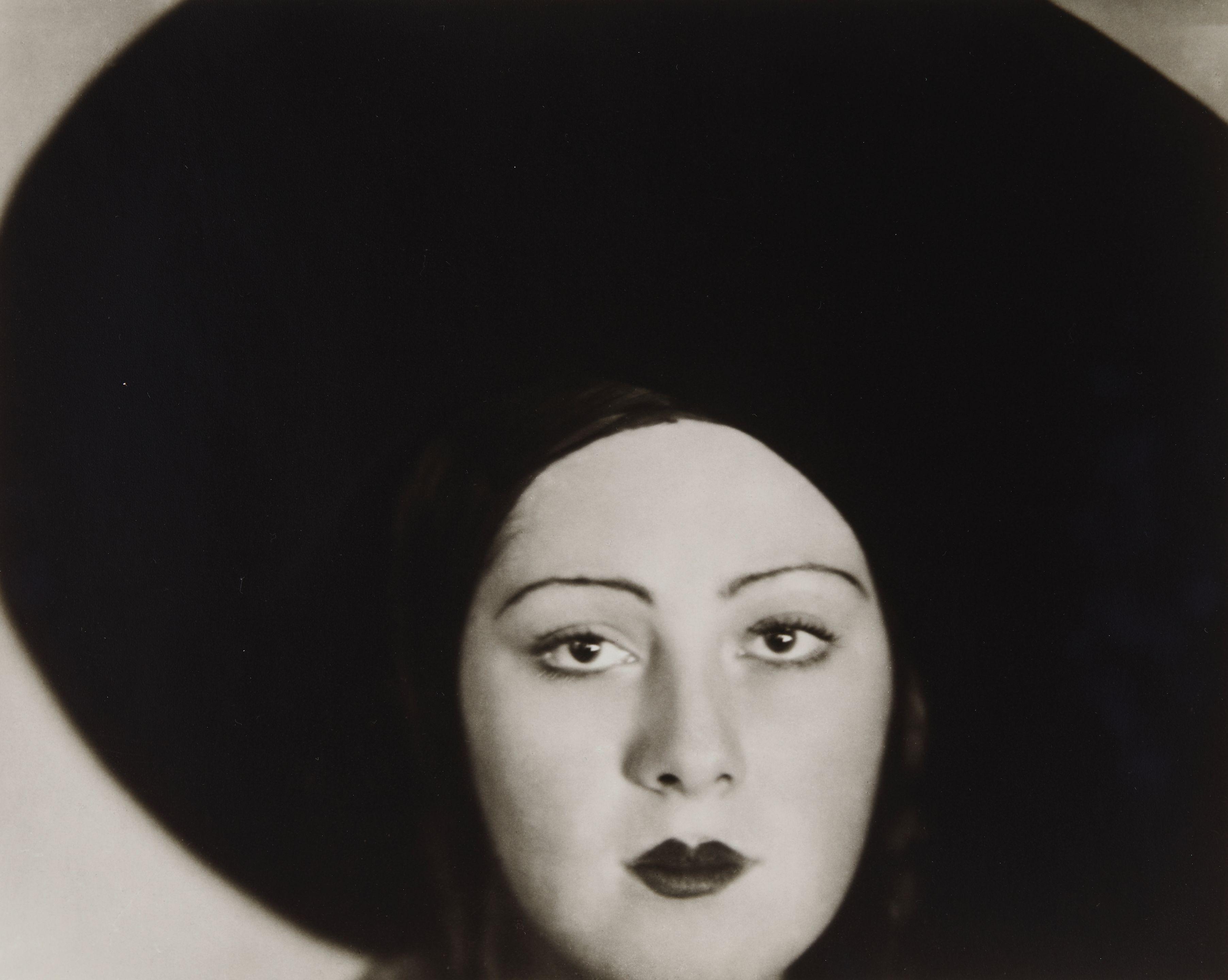 Lotte Jacobi - Head of the Dancer Niuta Norskaya
