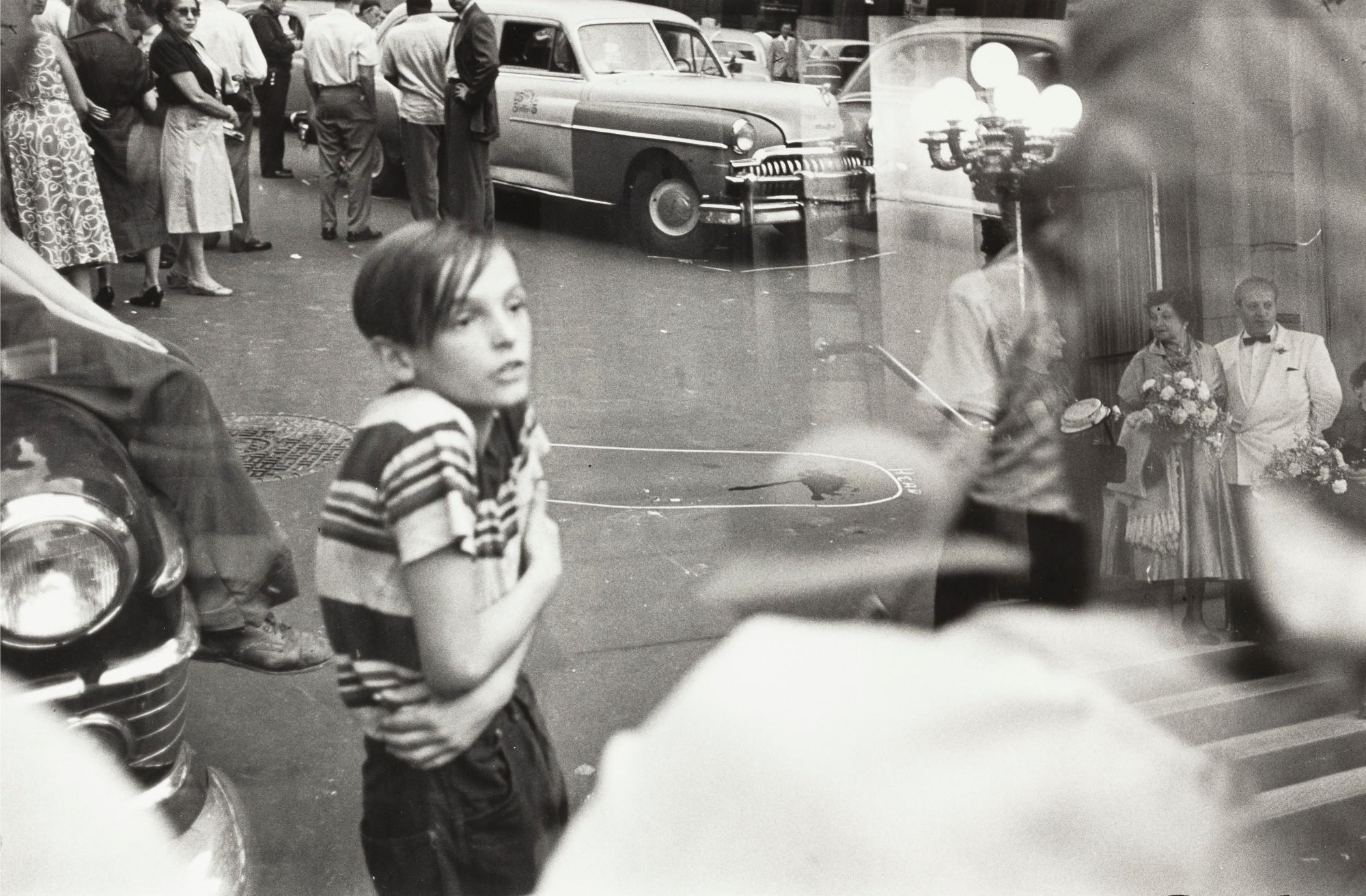 Louis Faurer - Accident at Lexington & 52nd street, NYC, 1951
