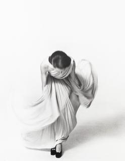 Louis Faurer - Bowing for the Vogue collections, Paris 1972, accompanied by the book \'Appearances\', 1991