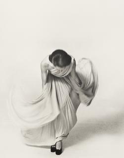 Louis Faurer - Bowing for the Vogue Collections, Paris, 1972