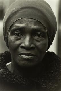 Louis Stettner - \'Woman in Stocking Cap, Rockefeller\'