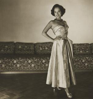 Louise Dahl-Wolfe - Lana Turner; and Merle Oberon, c. 1940
