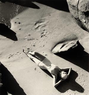 Louise Dahl-Wolfe - Rubber Bathing Suit, California, 1940
