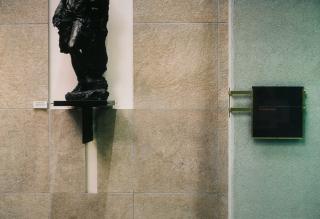 Louise Lawler - Carpeaux (Musée D\'Orsay)