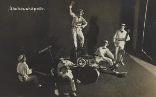 Lucia Moholy - Bauhauskapelle