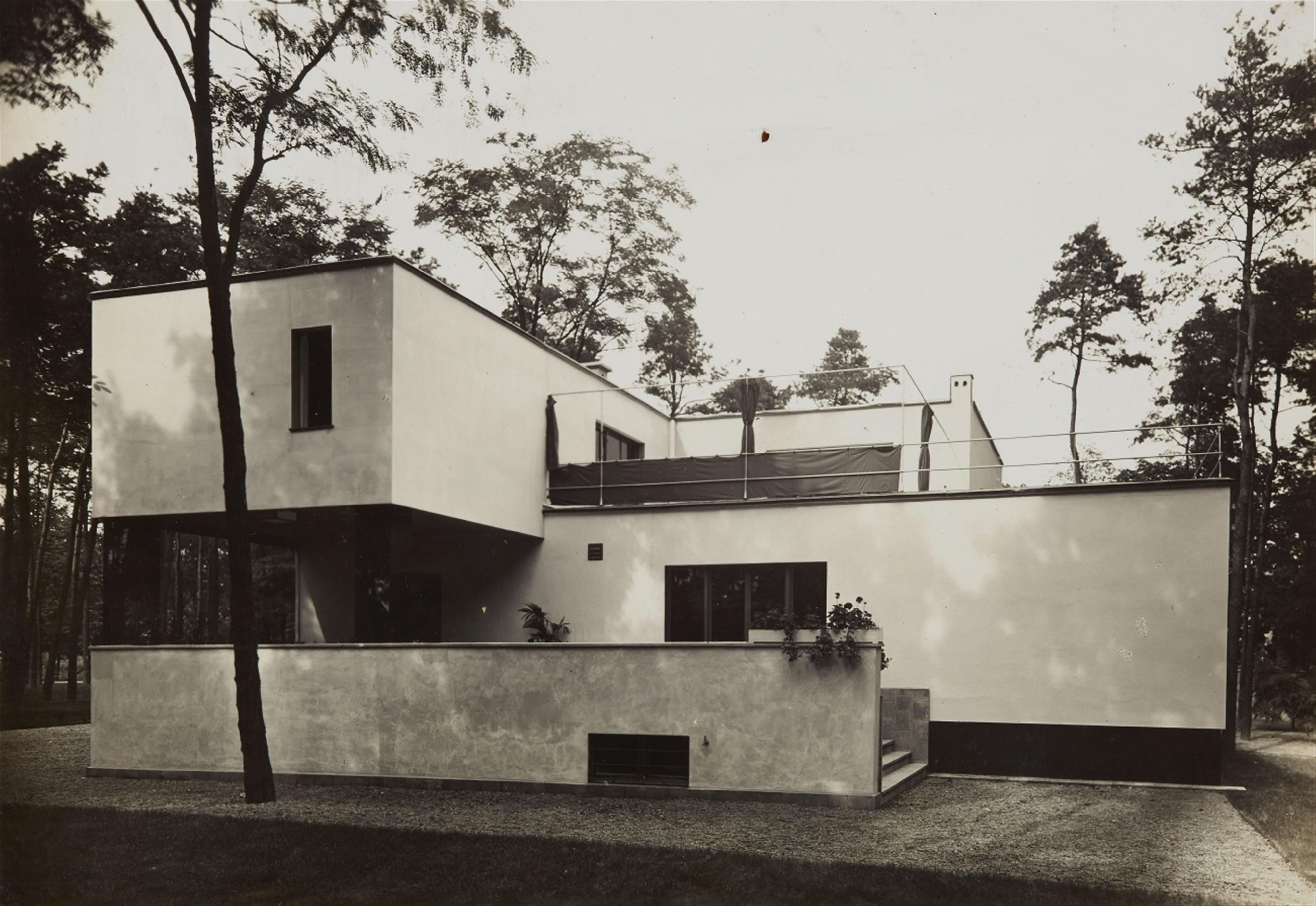 Lucia Moholy - Südansicht Haus Gropius, Dessau