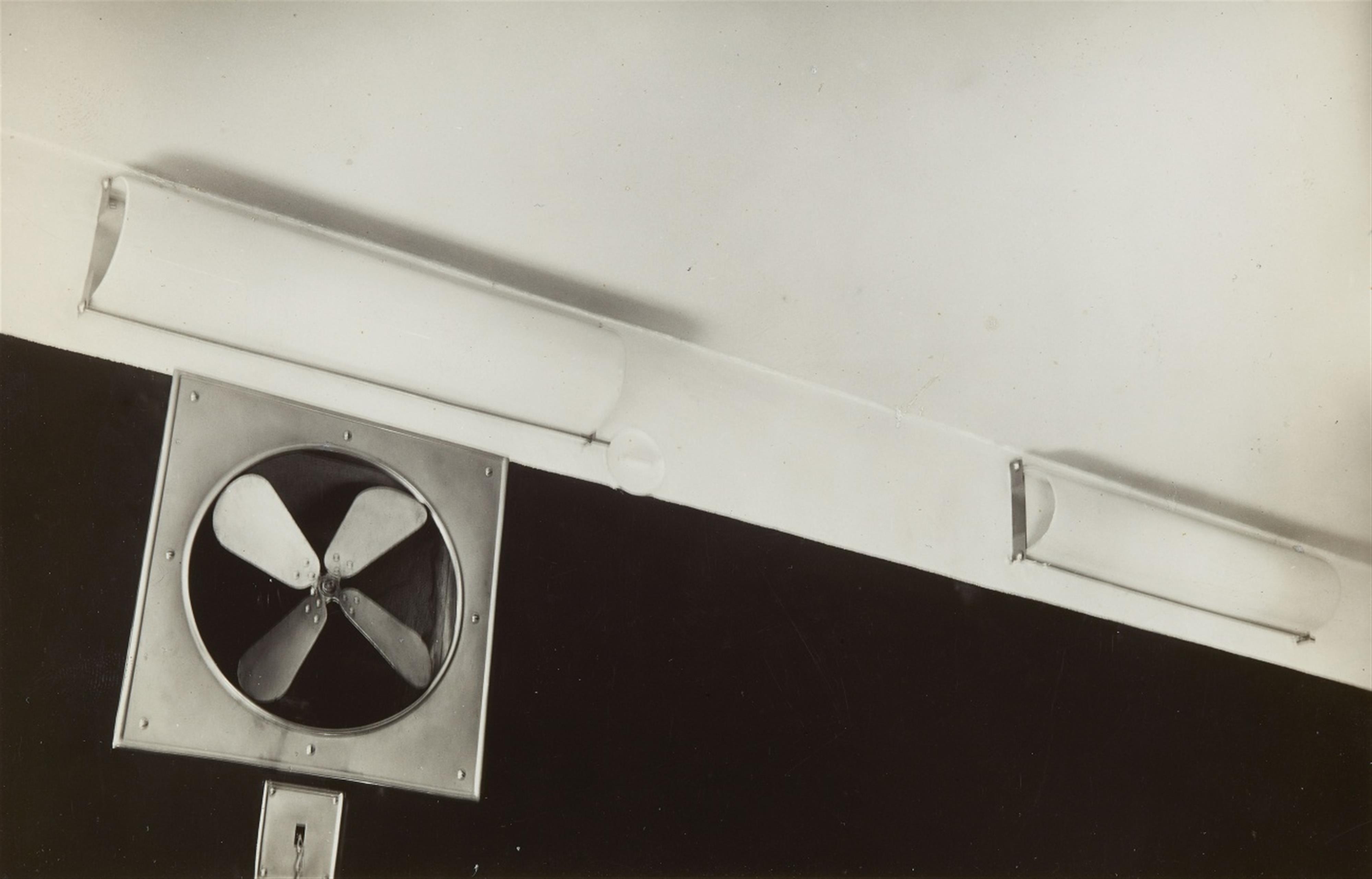Lucia Moholy - Ventilator im Wohnzimmer, Meisterhaus Gropius, Dessau