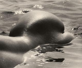 Lucien Clergue - Ohne Titel (aus der Serie: Nus de la mer)