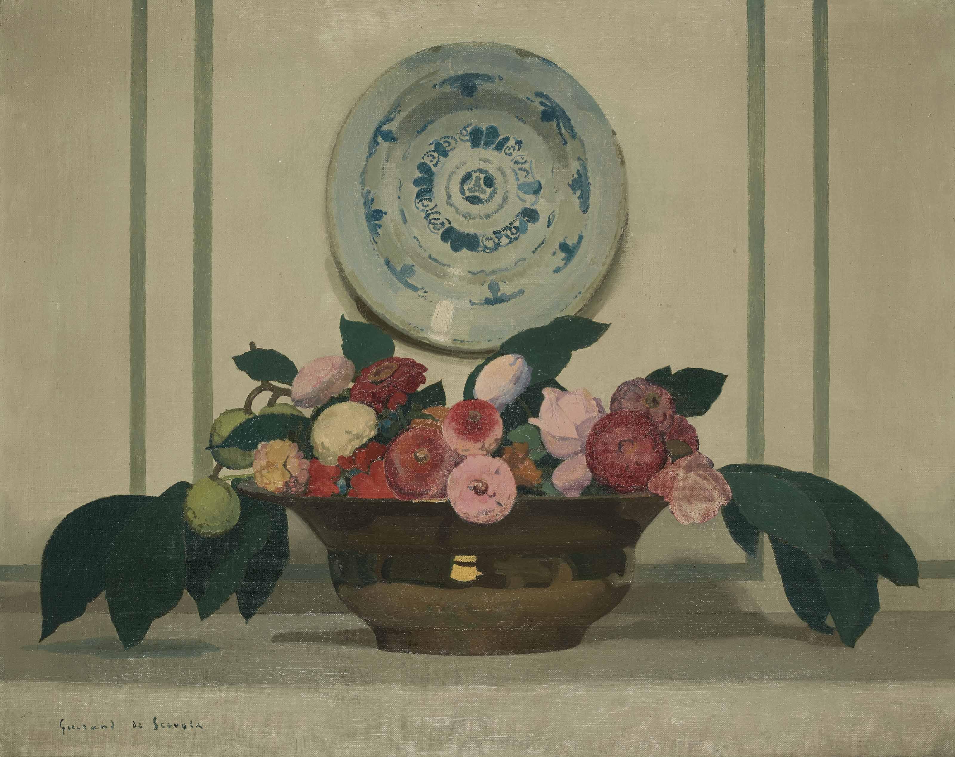 Lucien-Victor Guirand De Scévola - Nature morte aux fleurs et plat de porcelaine