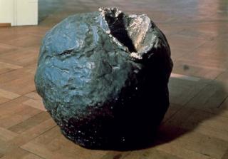 Lucio Fontana - Concetto spaziale, Natura