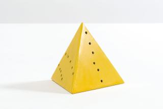 Lucio Fontana - Pyramides, Circa 1967