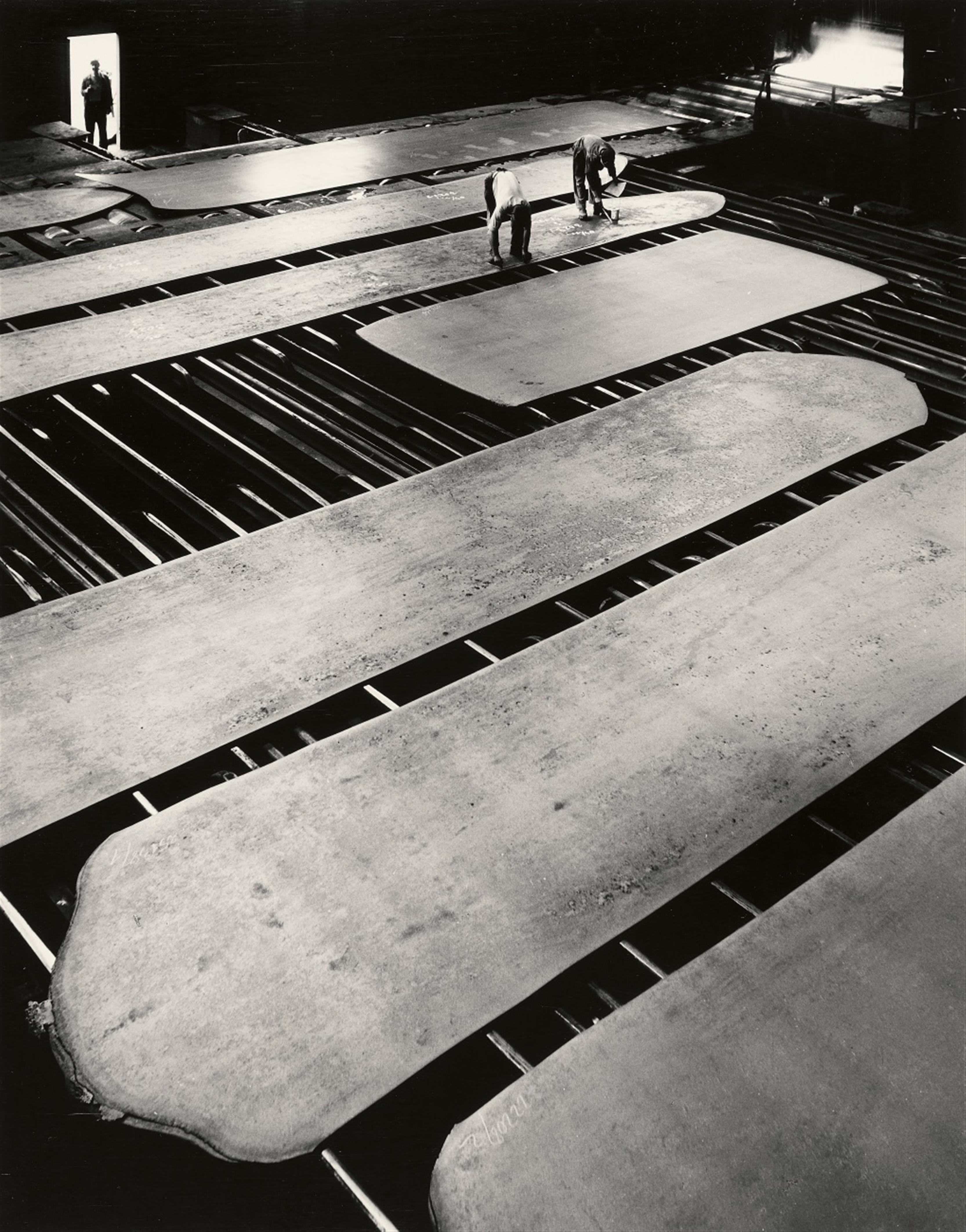 Ludwig Windstosser - OhneTitel (Mannesmann-Werke)