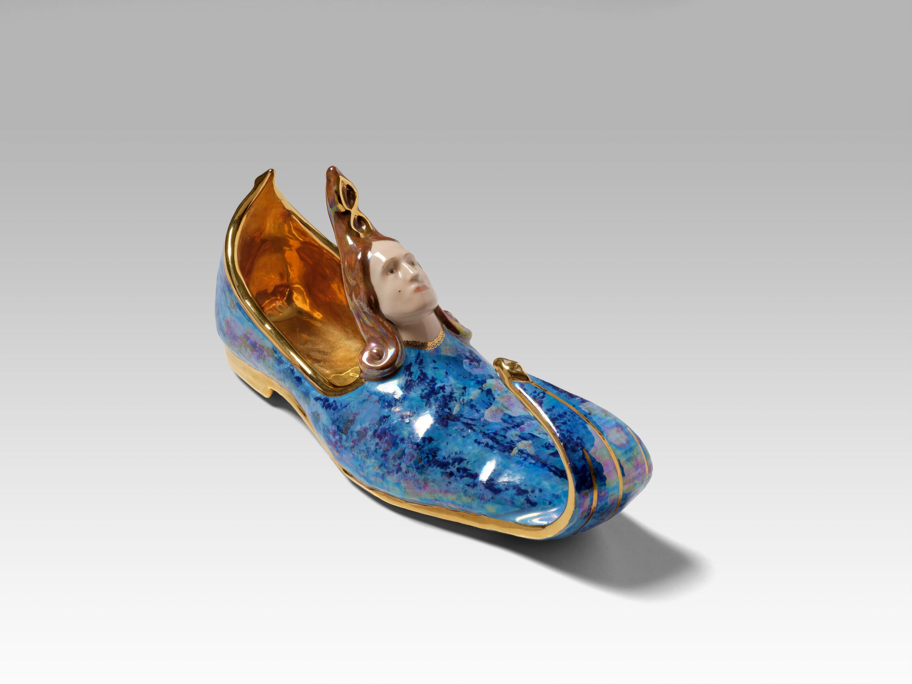 Luigi Ontani - Babbuccia orientale