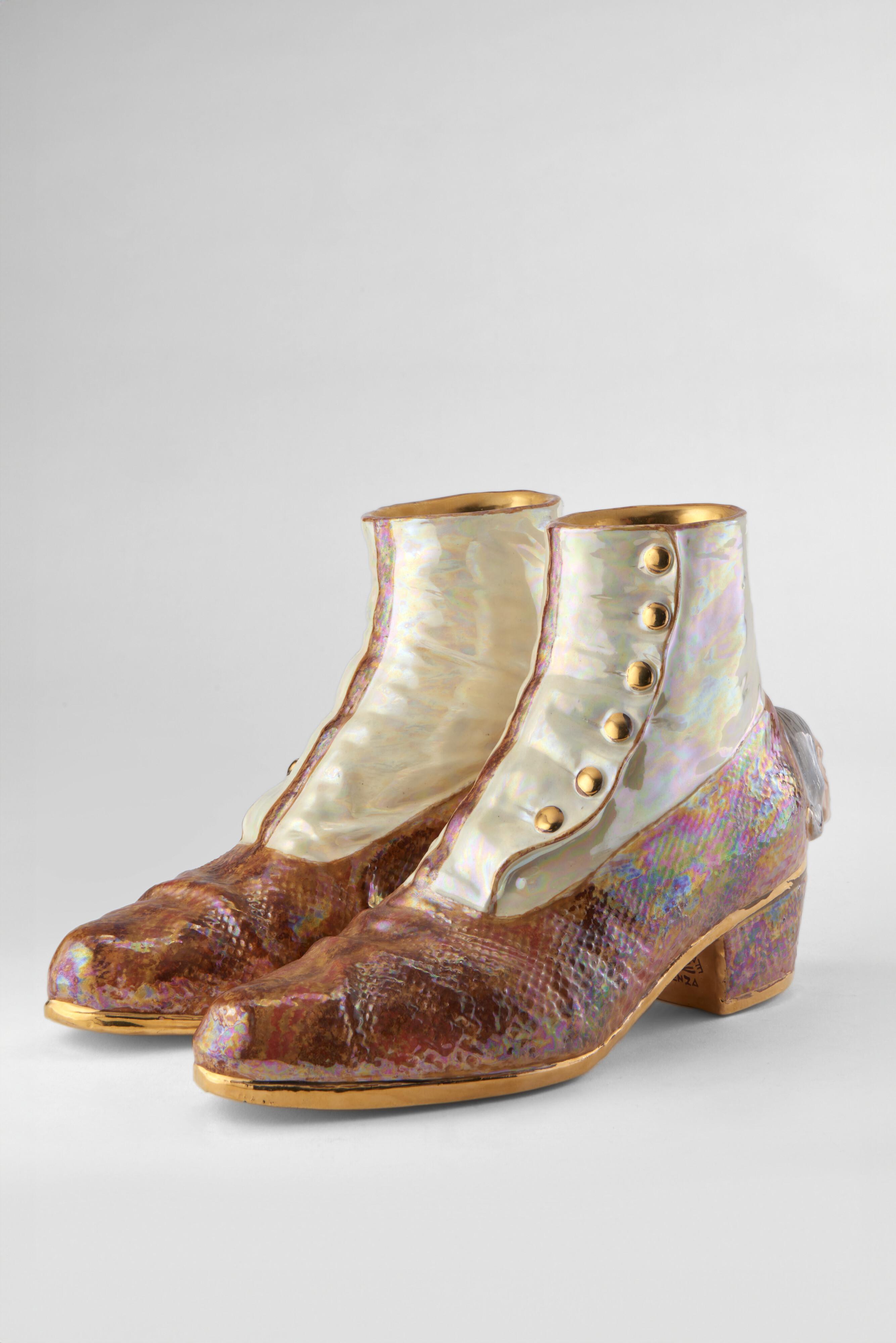 Luigi Ontani - ScArpaGhettAbbottorinata