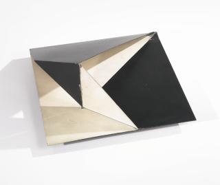 Lygia Clark - Casulo (Cocoon) No 2