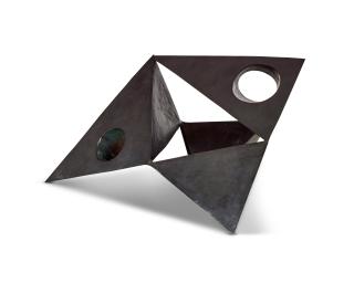 Lynn Chadwick R.A. - Pyramids II