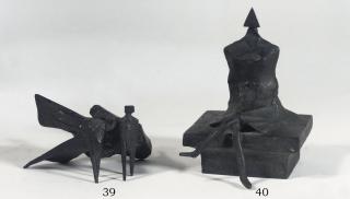 Lynn Chadwick - Sitting woman III