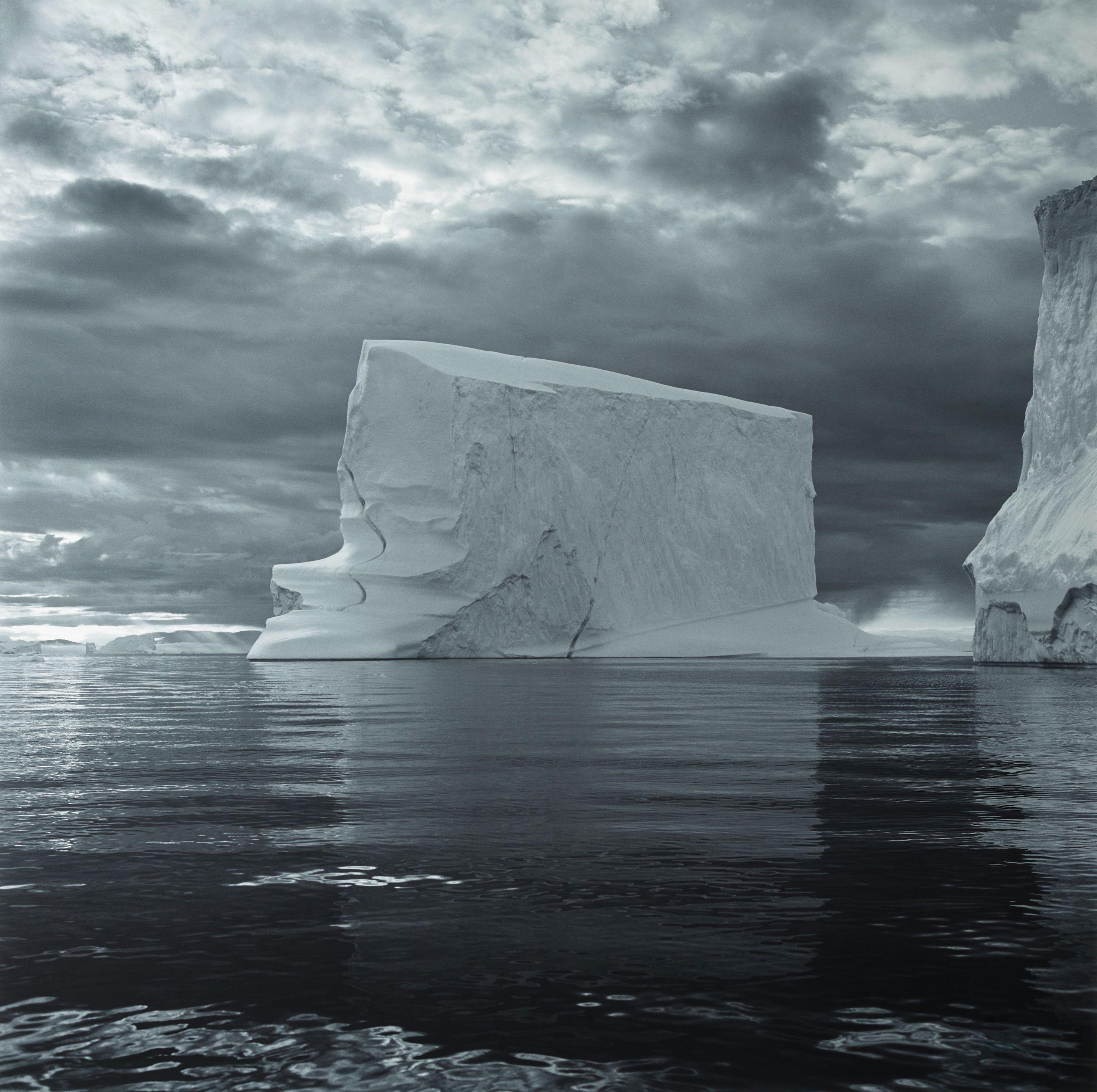Lynn Davis - Iceberg #25, Disko Bay, Greenland