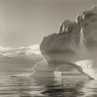 Lynn Davis - Iceberg I, Disko Bay, Greenland