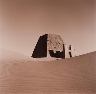 Lynn Davis - Meroe, Sudan