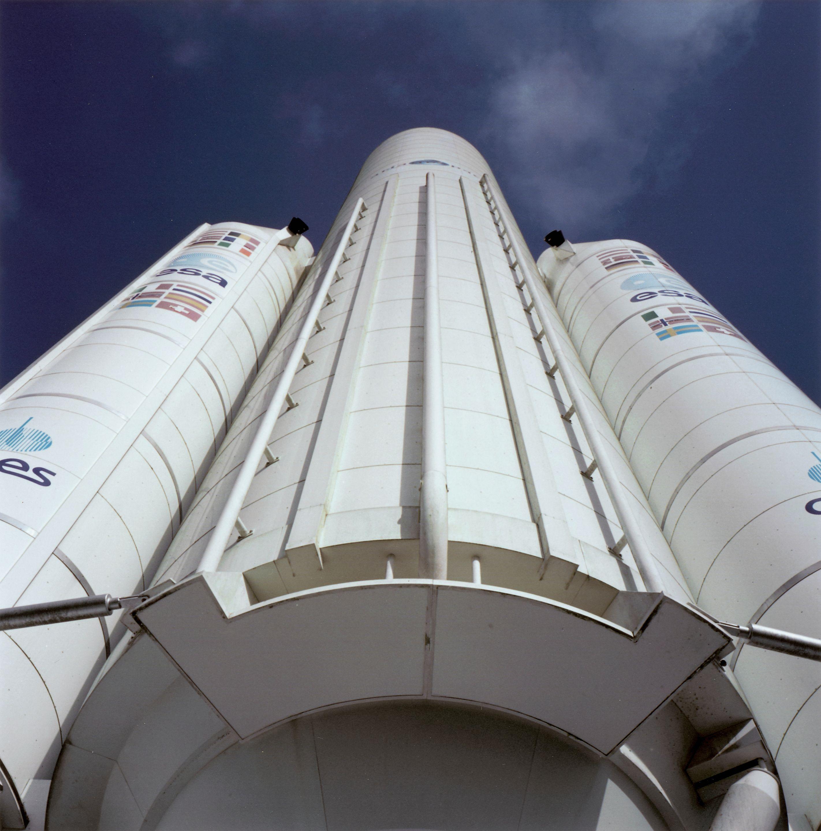 Lynn Davis - Selected Images of Space Exploration (3)