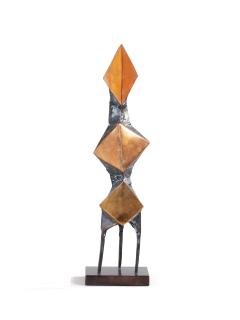 Lynn Russell Chadwick - Diamond Trigon I