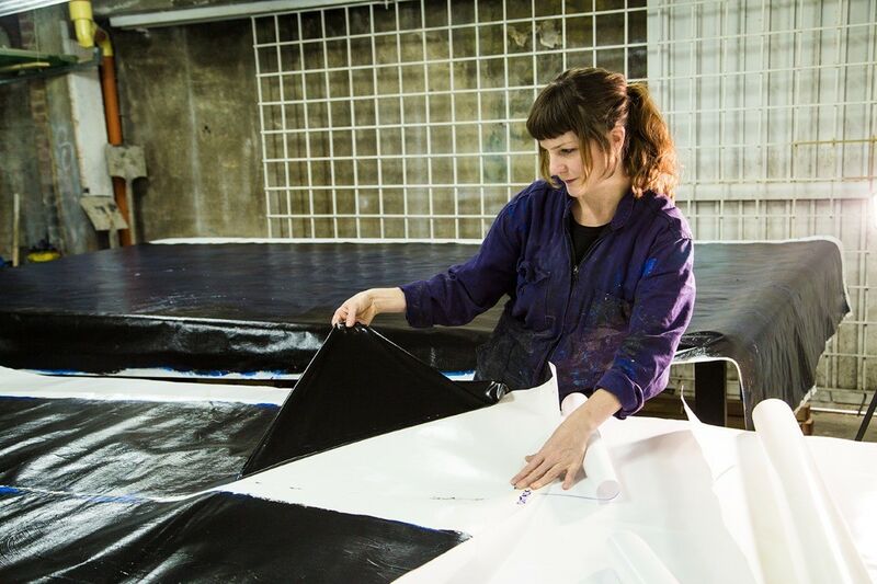 Veronica Lehner im Atelier