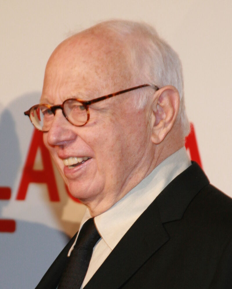 Ellsworth Kelly arrives at LACMA’s Gala Opening of the Broad Contemporary Art Museum on February 9, 2008 in Los Angeles, CA.