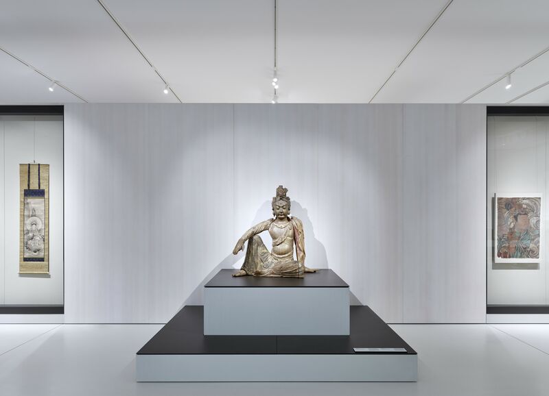Bodhisattva Avalokiteshvara in Wasser-Mond-Pose