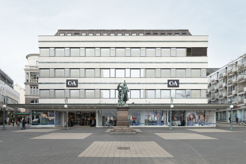 C&A Fassade, Kassel, 2022, Foto: Nicolas Wefers