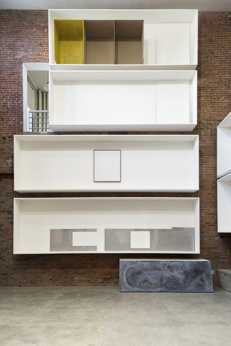 Thea Djordjadze (*1971), Installationsansicht Space Under, Projects 103: Thea Djordjadze, MoMA PS1, Long Island City, New York, 2016