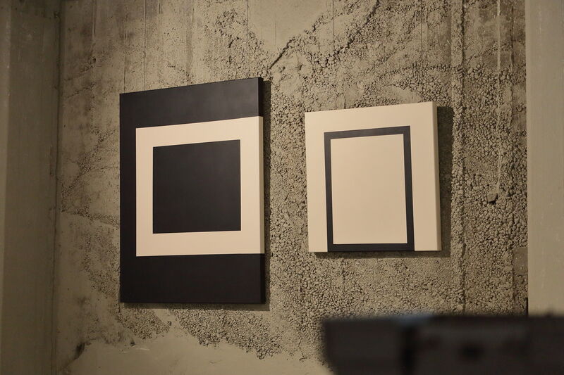 Anna Lagosch, Verbunden, 2025, Acryl, 100 x 80 cm und 50 x 50 cm