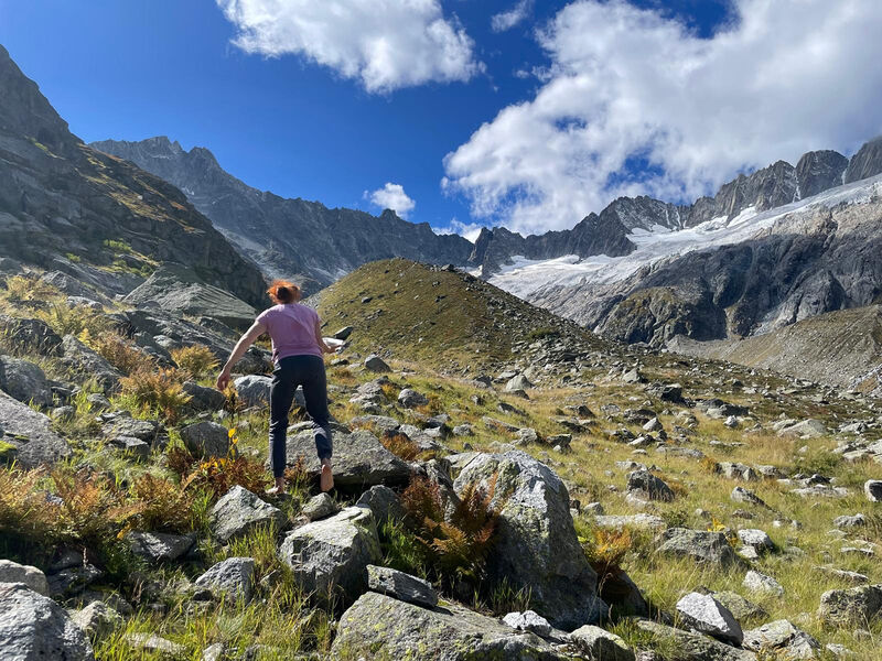 Christiane Fleissner vor dem Dammagletscher, 2025
