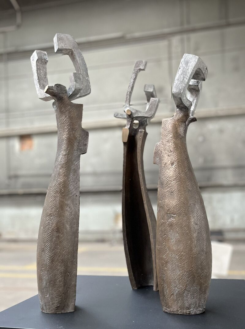 Klemens Pasoldt, 3 Nornen, 2021/2025 Bronze patiniert