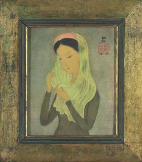 Mai Trung Thu - Woman with Veil