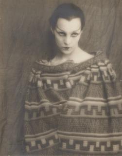 Man Ray - Genica Athanasiou portant un manteau Chanel, pour \'Antigone\' de Cocteau, 1921