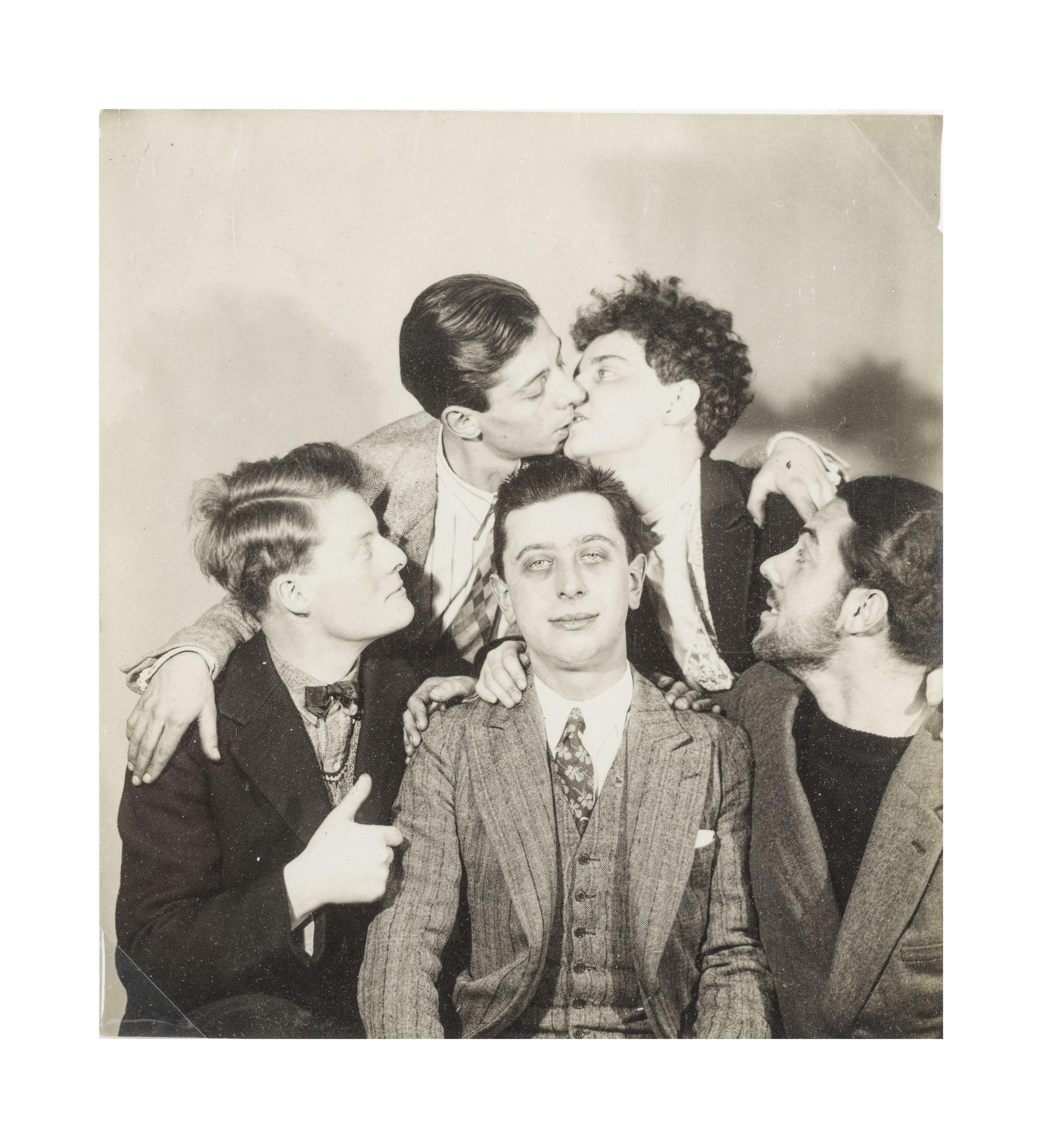 Man Ray - Georges Malkine, Yvette Ledoux, André de La Rivière, Robert Desnos et André Lassère
