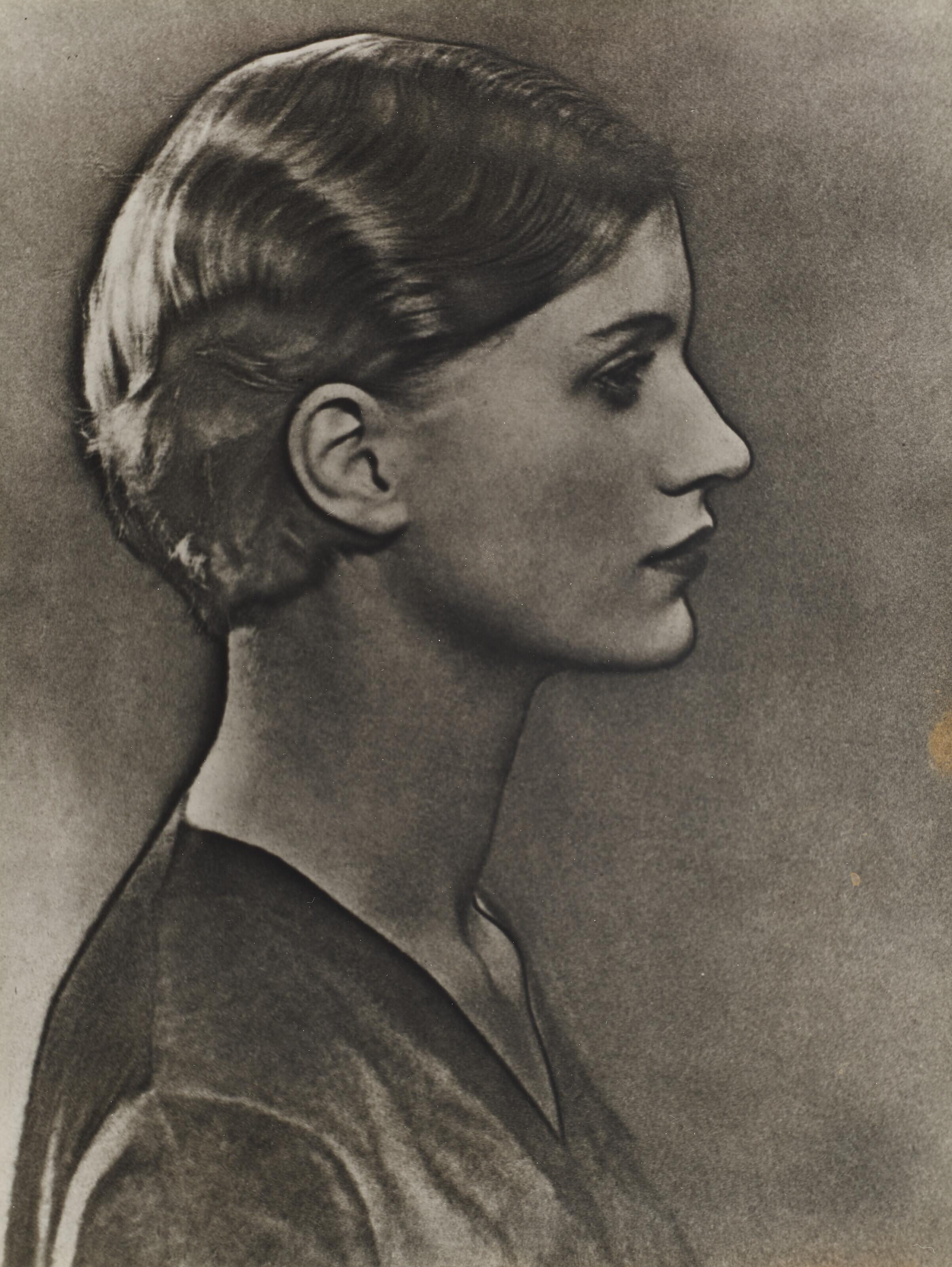 Man Ray - Lee Miller, c. 1930